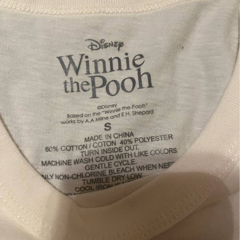 Woman’s T shirt - Picture 3 of 3